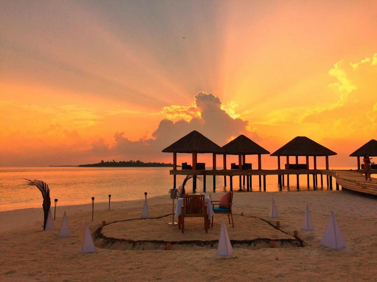 Meedhoo  Kudafushi Resort & Spa מראה חיצוני תמונה